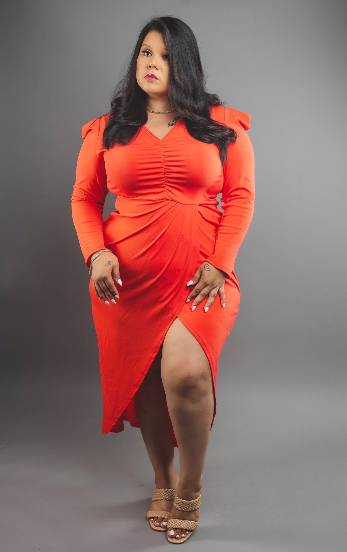 Plus size ruffled long sleeve dress